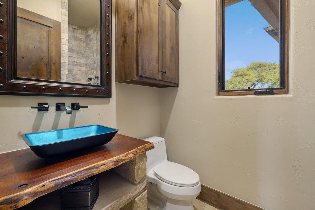 10150 FM 967, Buda, TX 78610