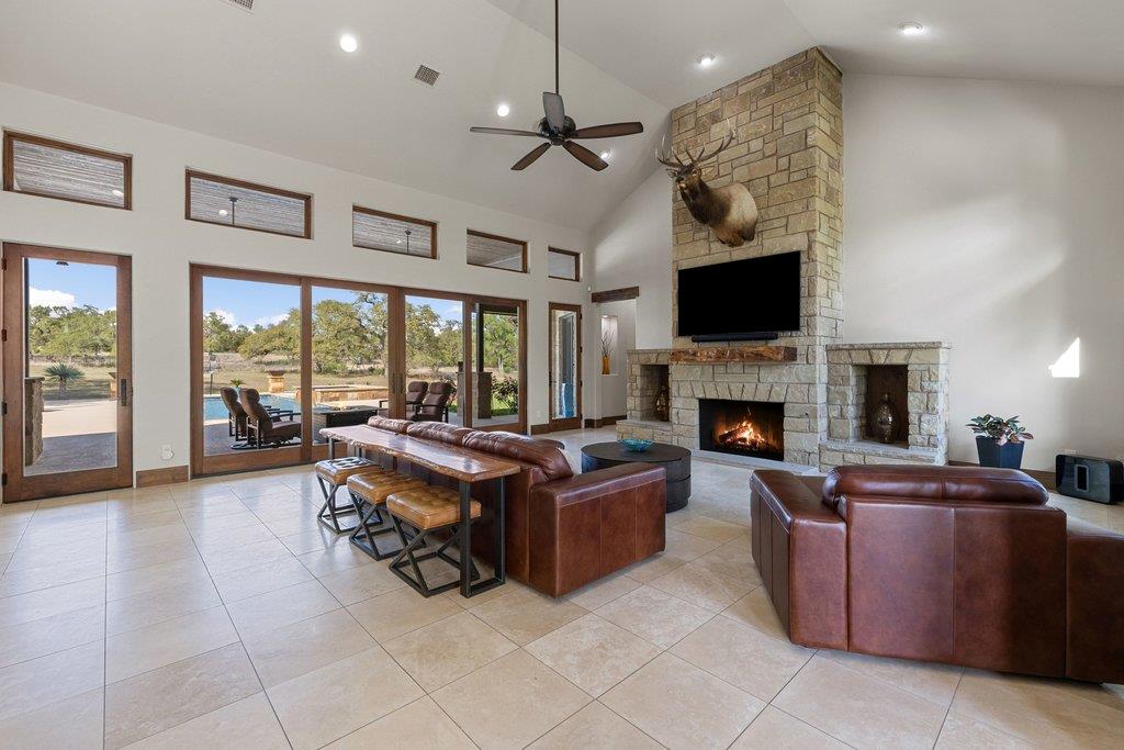 10150 FM 967, Buda, TX 78610