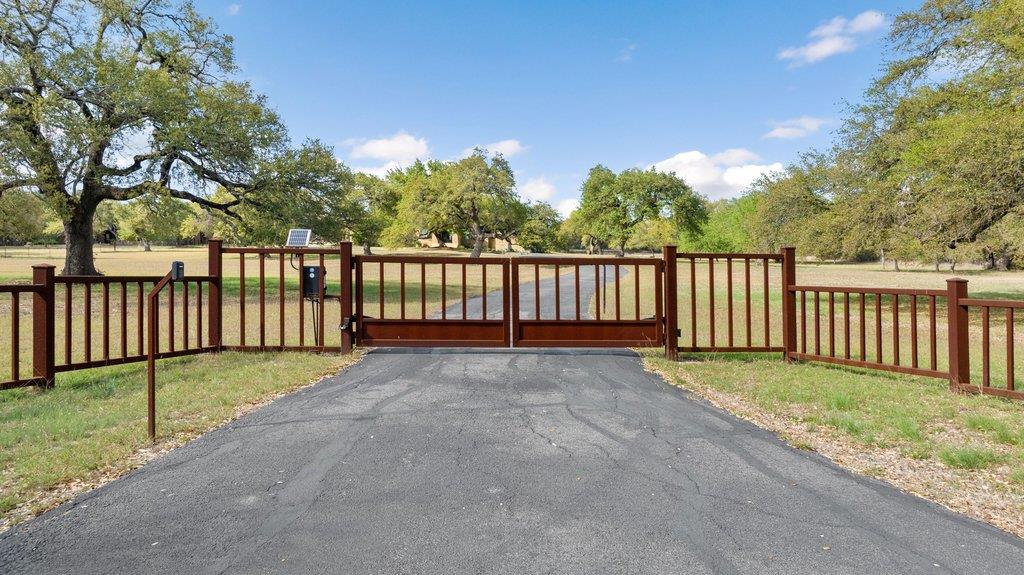 10150 FM 967, Buda, TX 78610