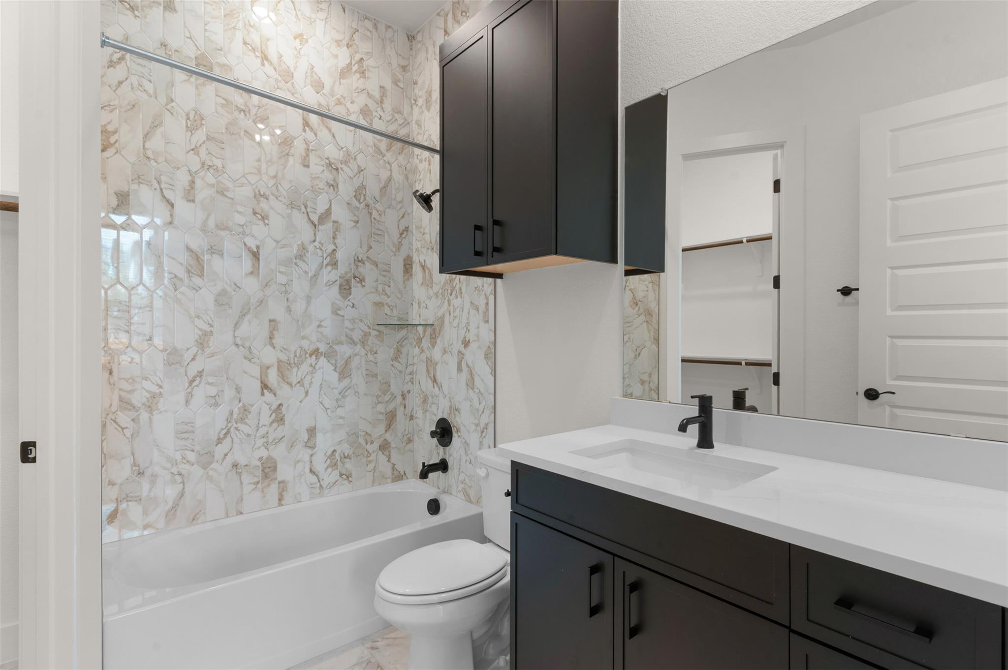 2105 Tobiano Trce, Georgetown, TX 78633