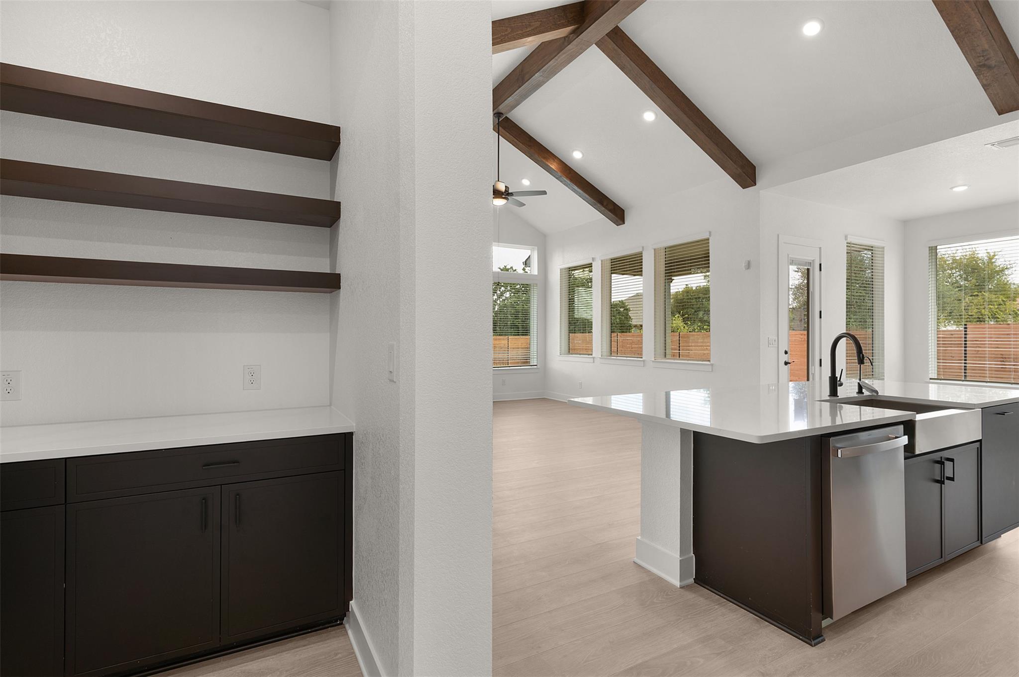 2105 Tobiano Trce, Georgetown, TX 78633