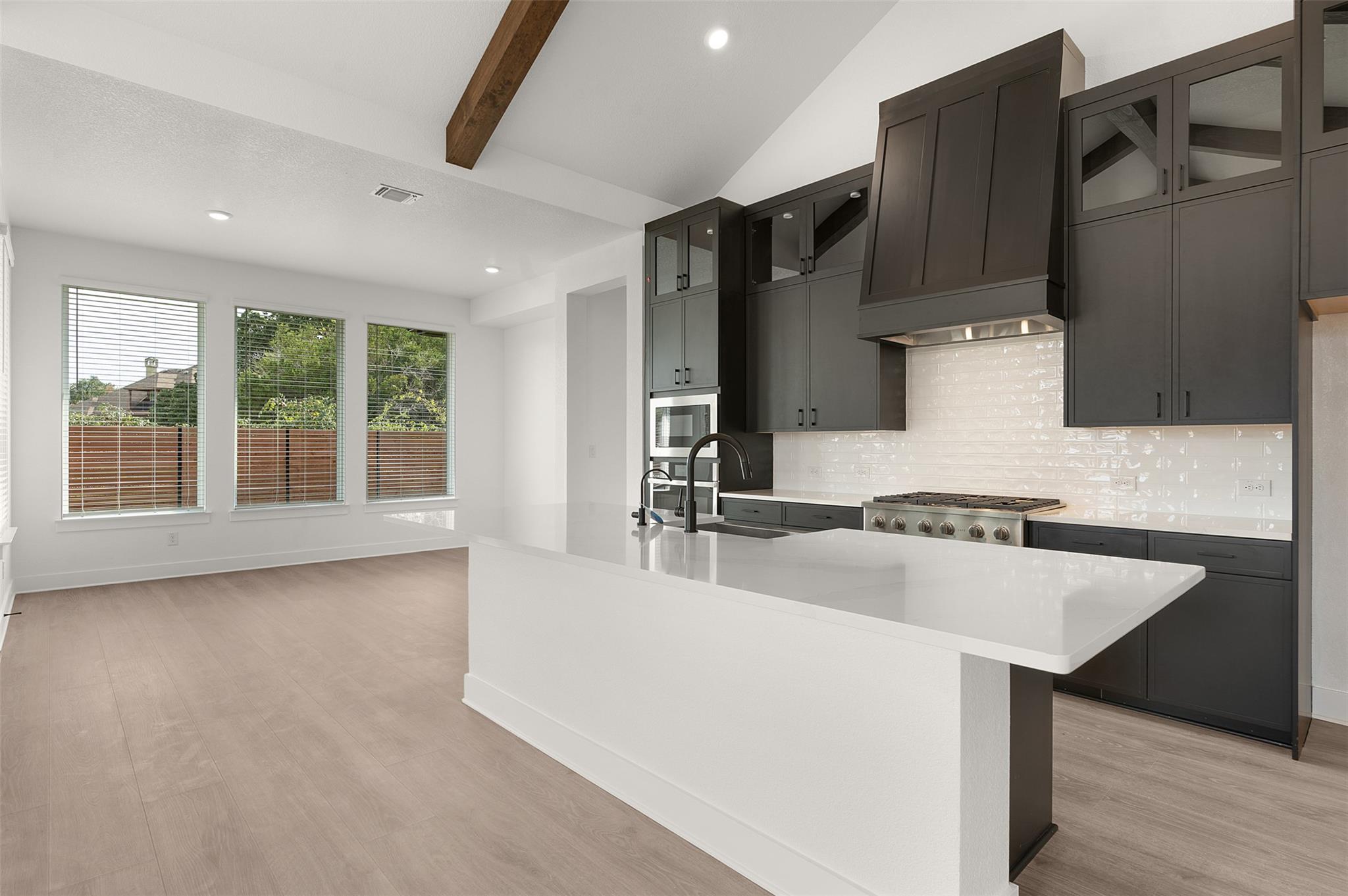 2105 Tobiano Trce, Georgetown, TX 78633