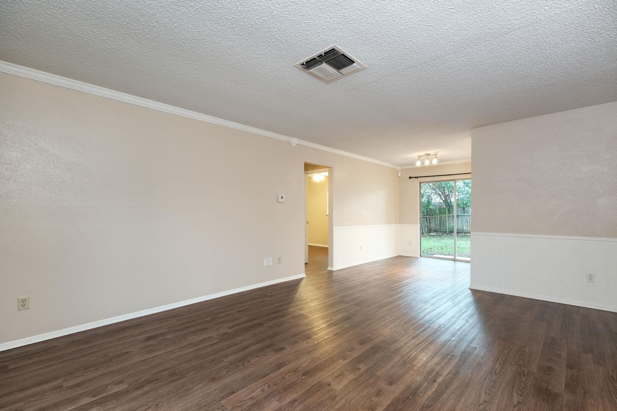 10419 Firethorn Ln, Austin, TX 78750