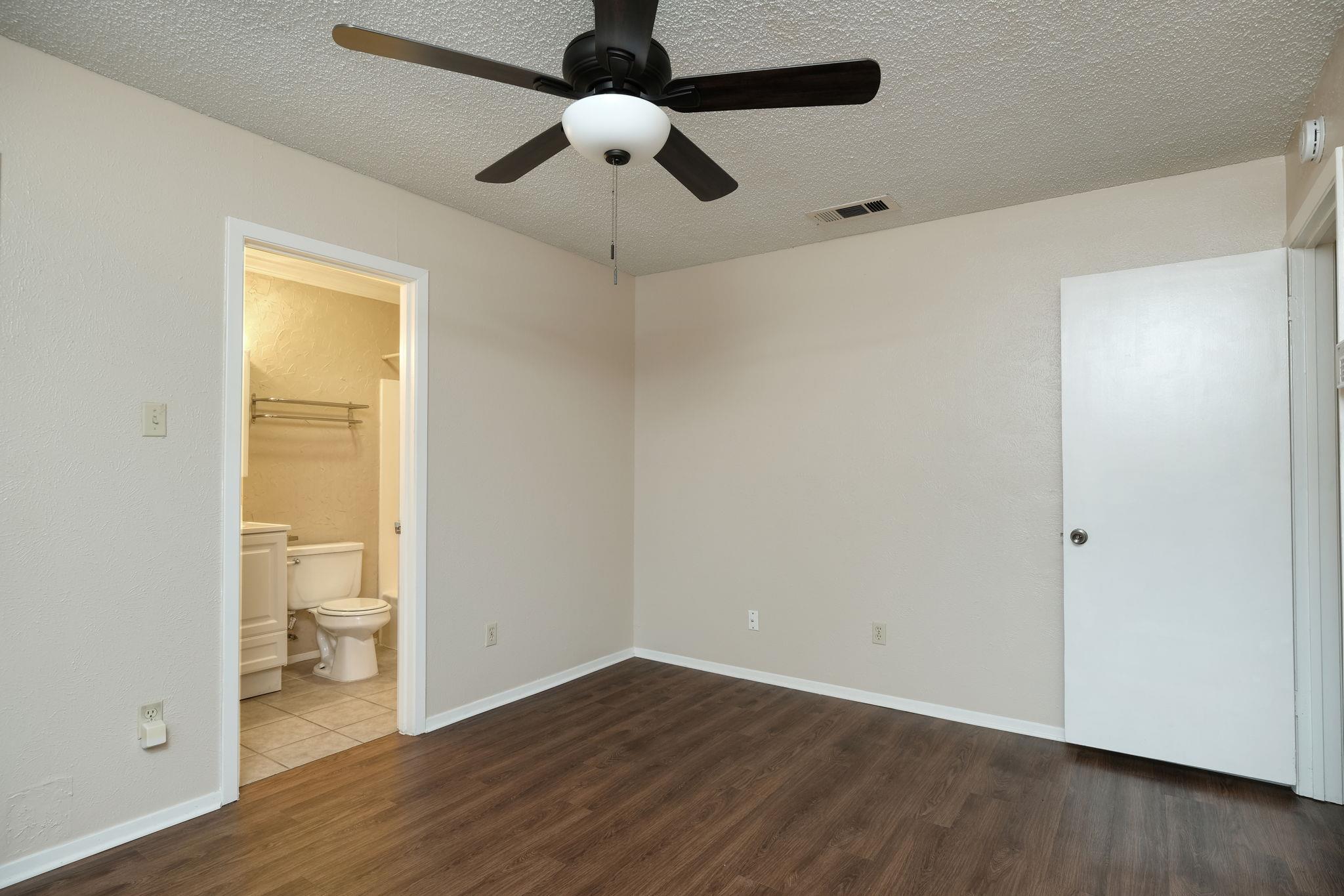 10419 Firethorn Ln, Austin, TX 78750