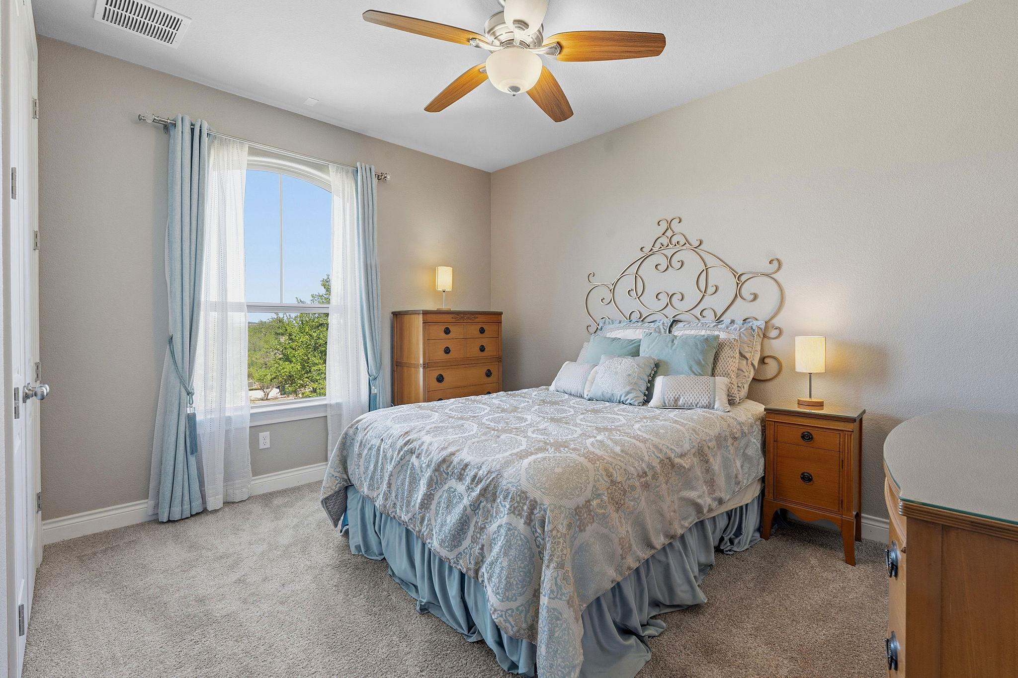 238 Jenn Cv, Dripping Springs, TX 78620