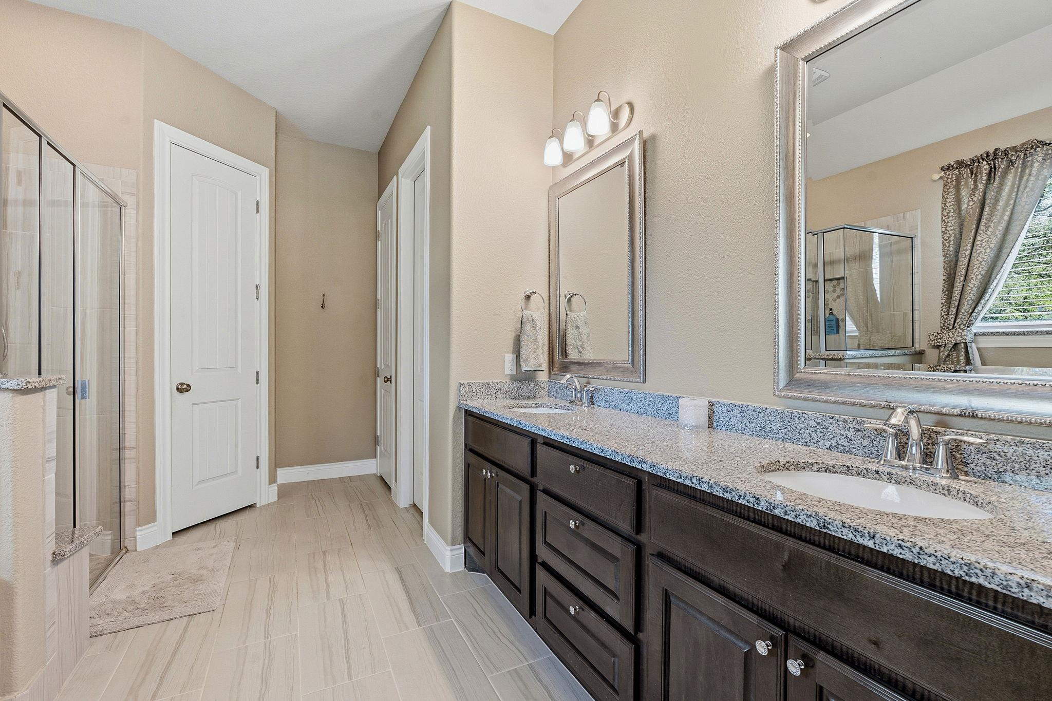 238 Jenn Cv, Dripping Springs, TX 78620