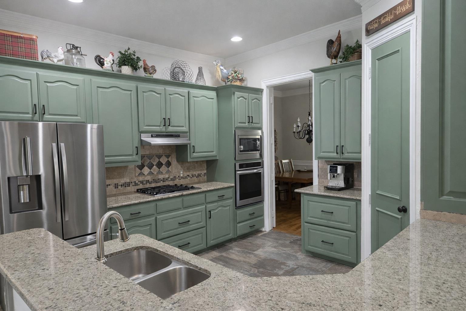 14 Santa Maria Cir, Lucas, TX 75098