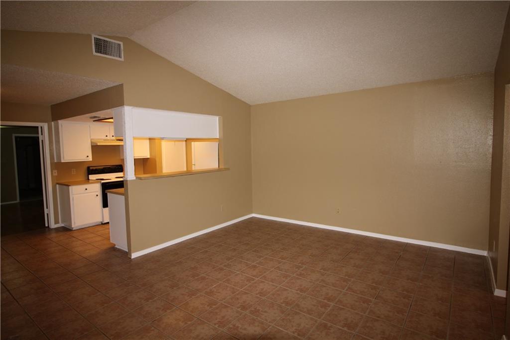 11414 Ptarmigan Dr, Austin, TX 78758