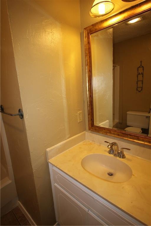 11414 Ptarmigan Dr, Austin, TX 78758