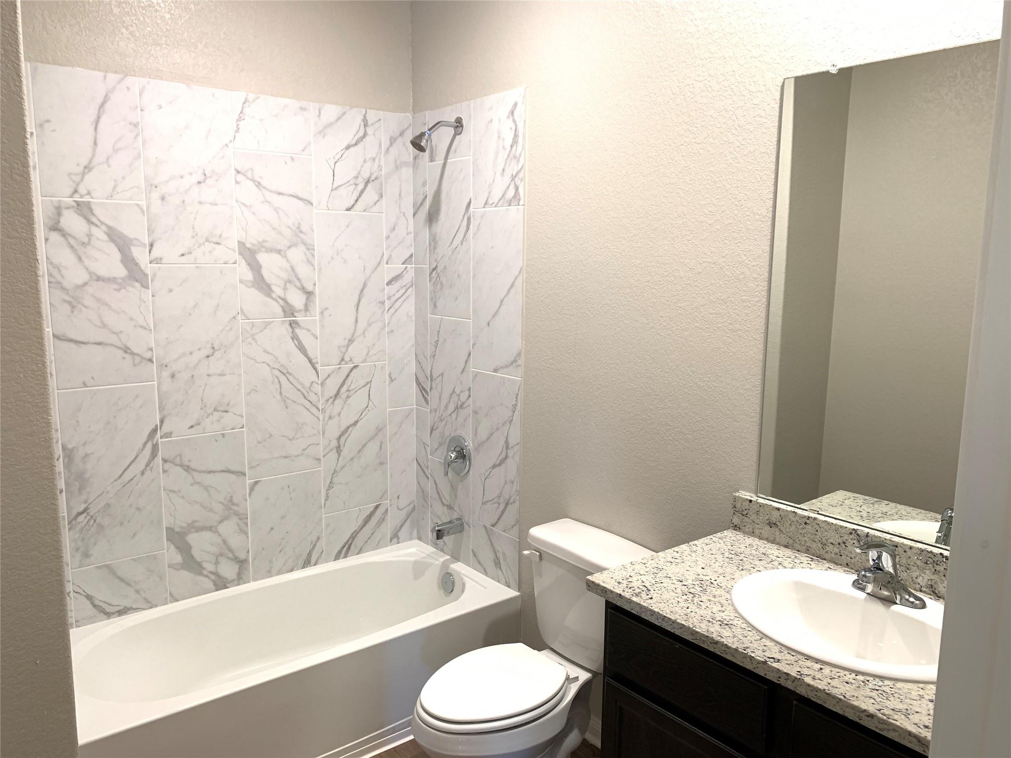 112 Declaration Ln, Liberty Hill, TX 78642