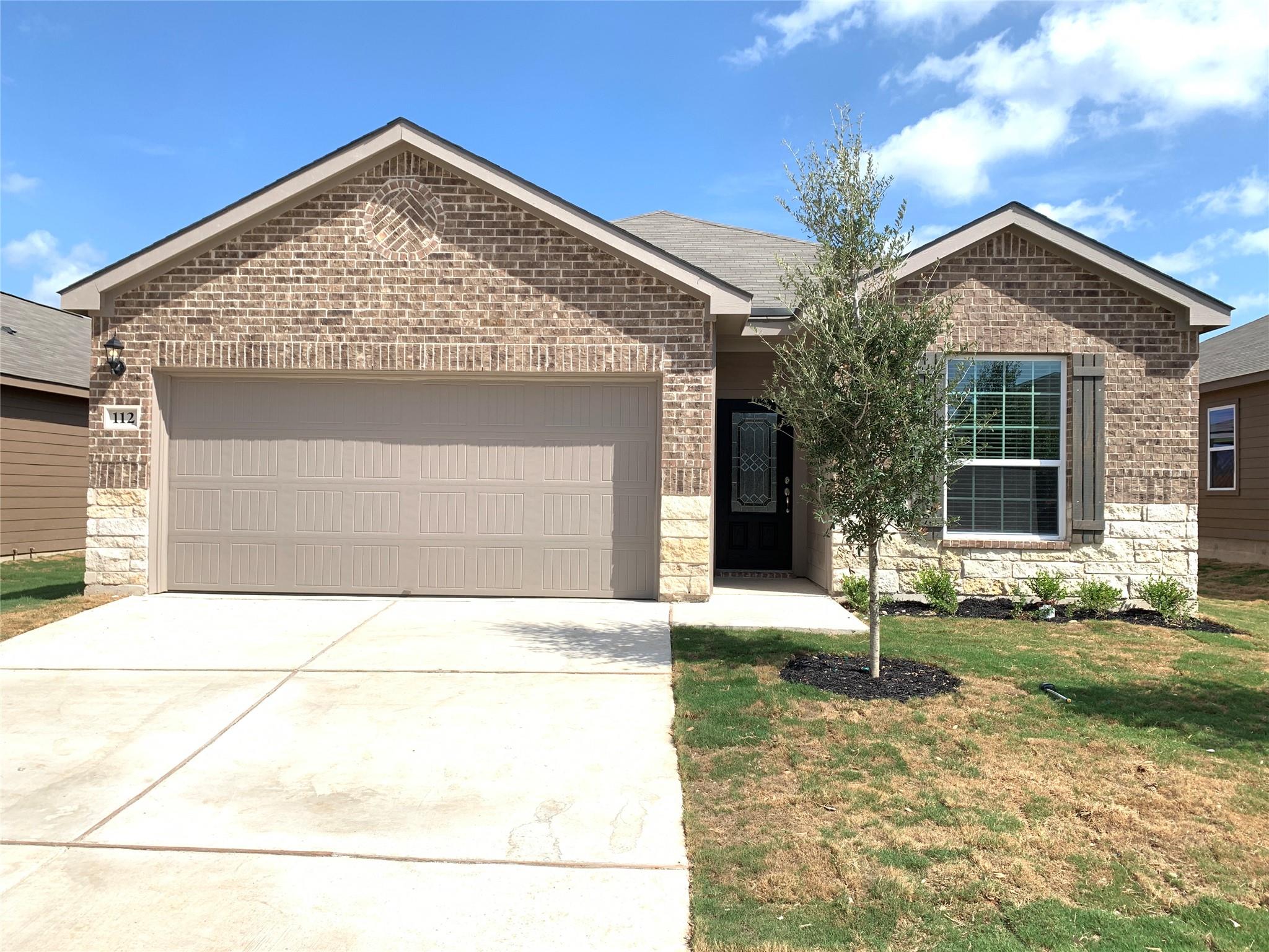 112 Declaration Ln, Liberty Hill, TX 78642