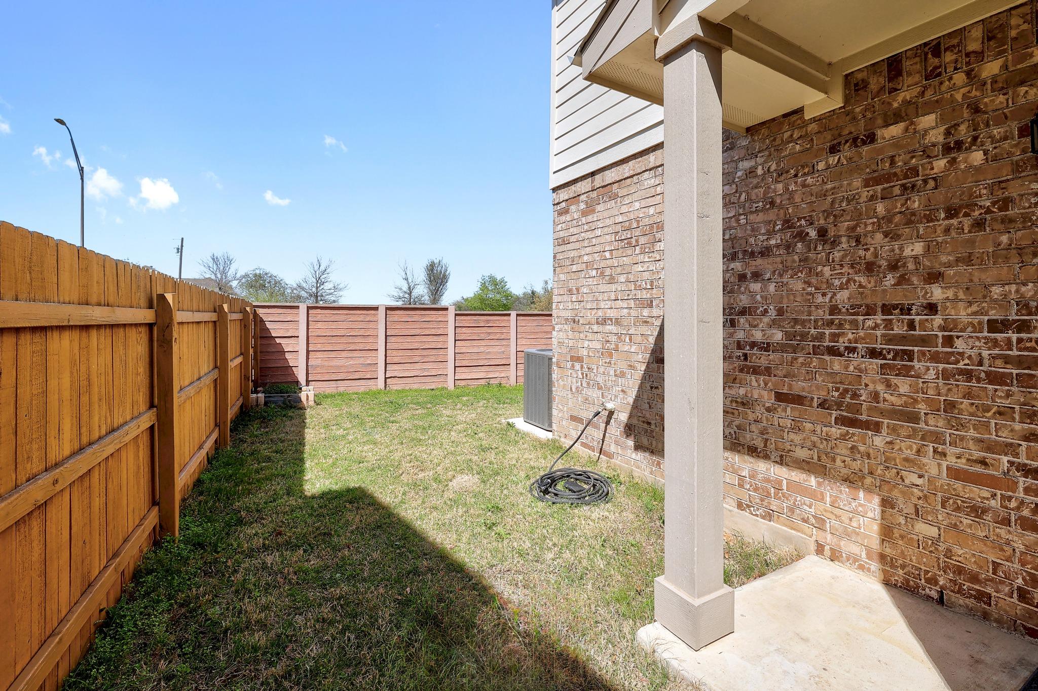 204 Furlong Dr, Georgetown, TX 78626