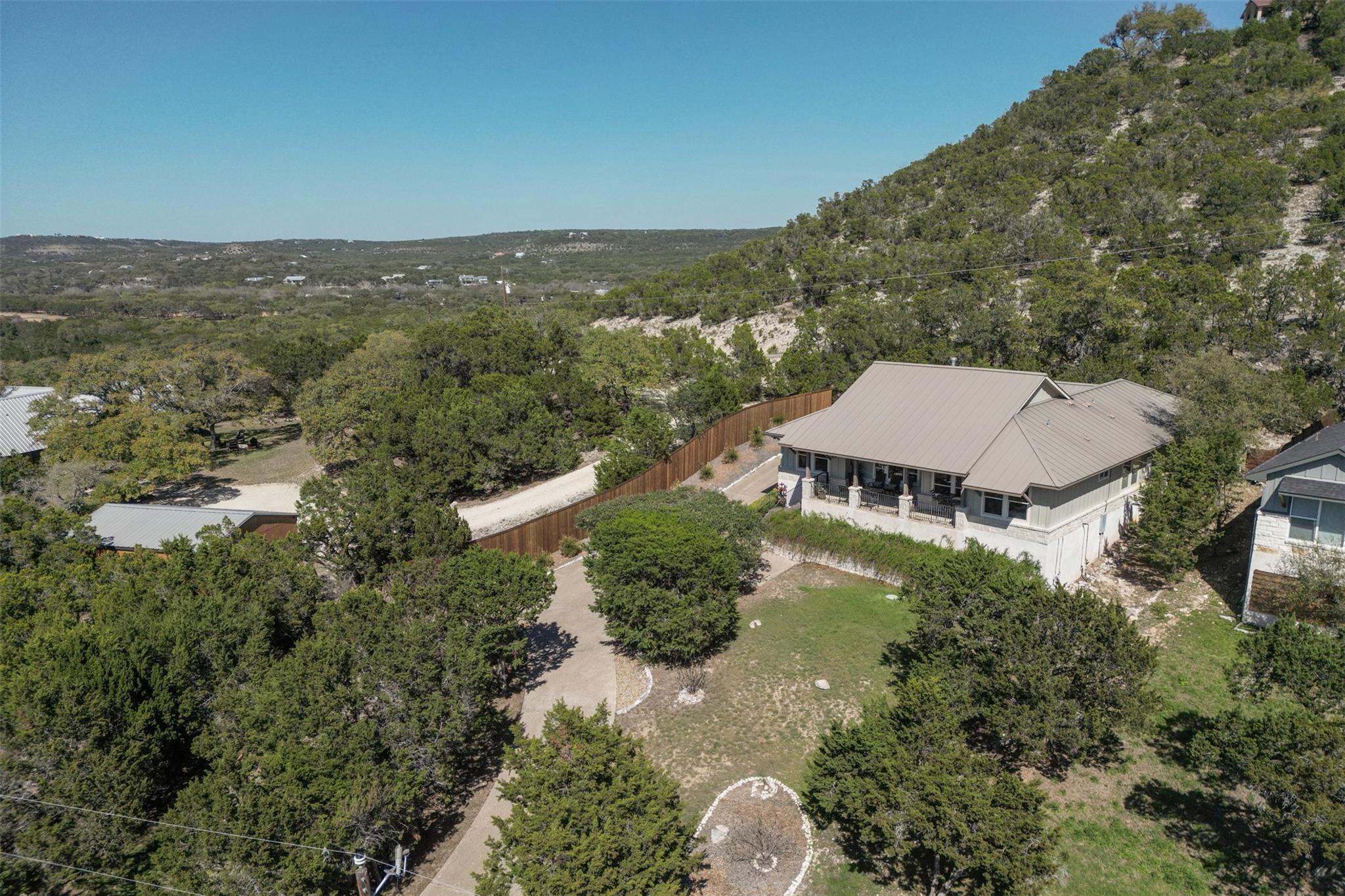 261 Barber Dr, Wimberley, TX 78676