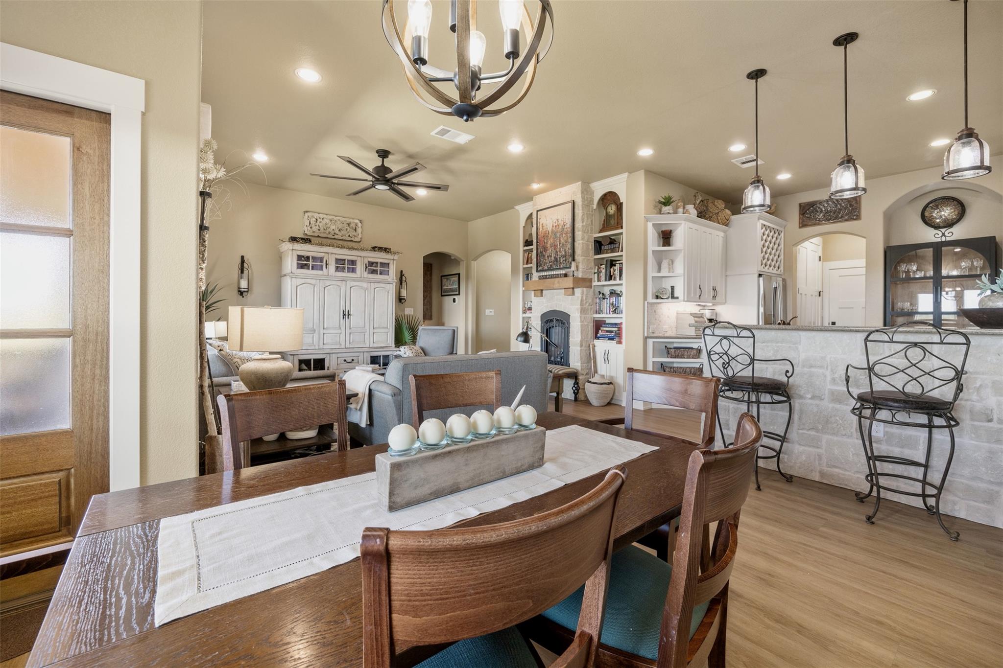 261 Barber Dr, Wimberley, TX 78676