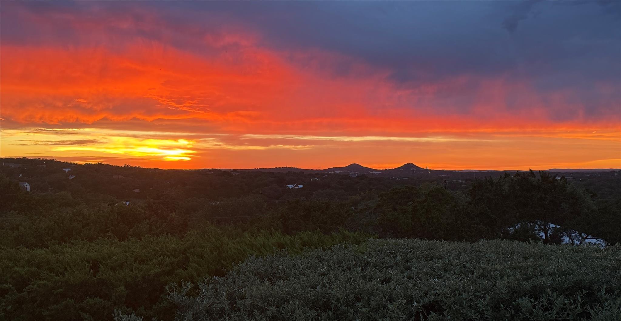 261 Barber Dr, Wimberley, TX 78676