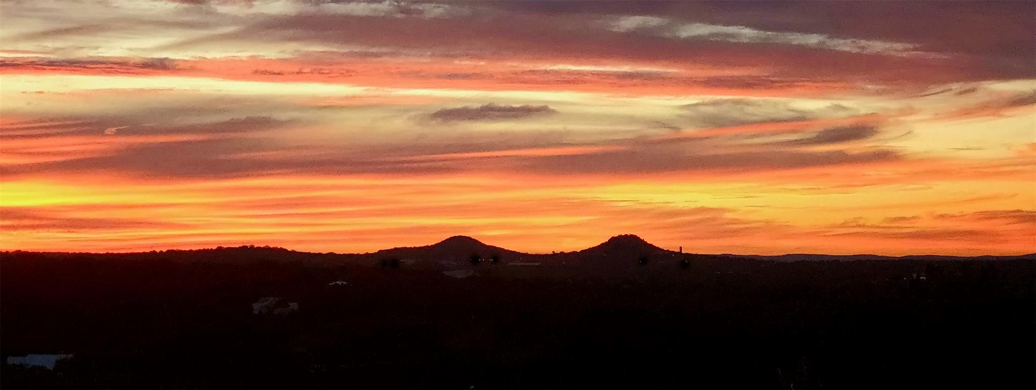 261 Barber Dr, Wimberley, TX 78676