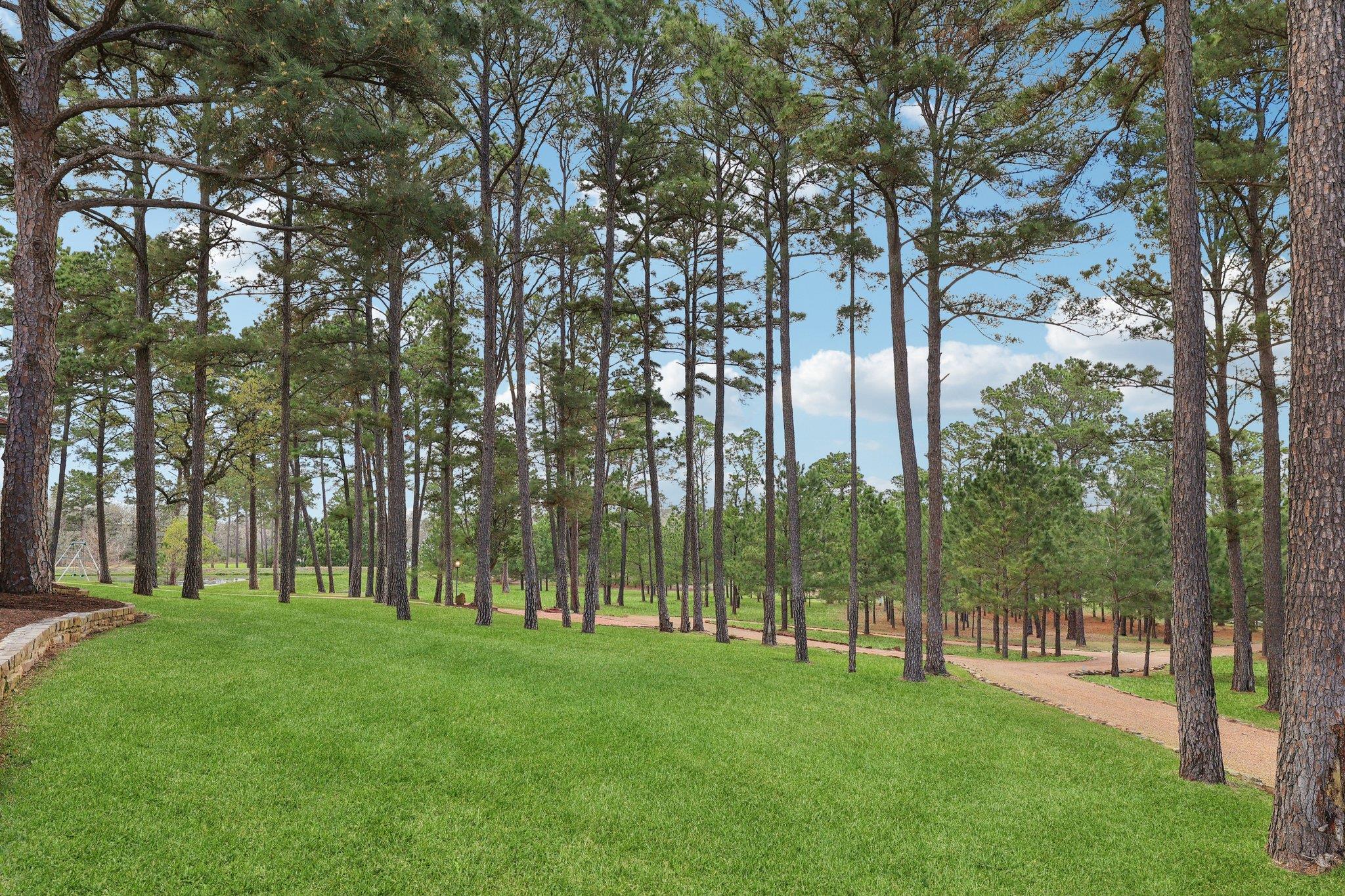 546 McAllister Rd, Bastrop, TX 78602