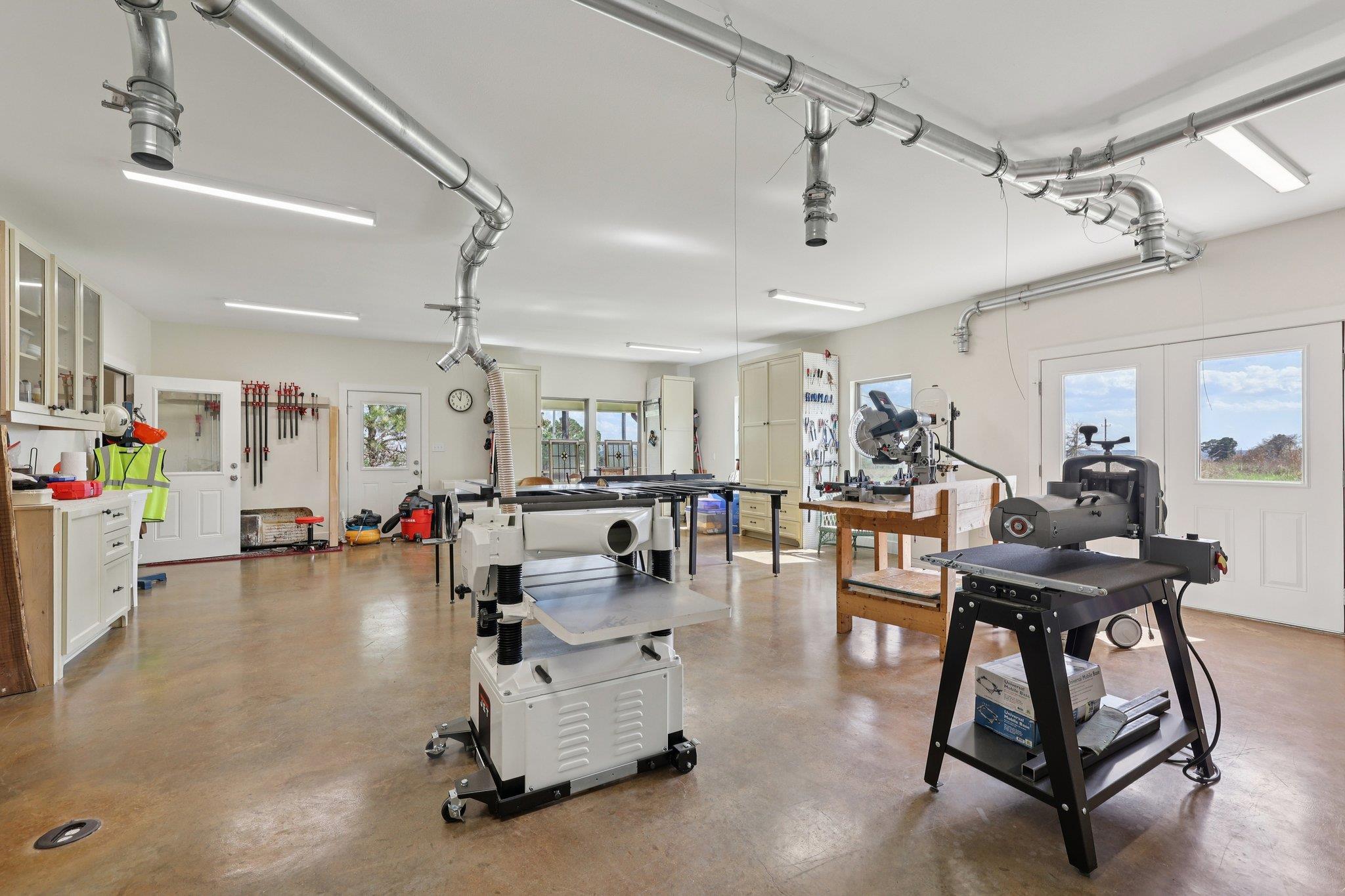 546 McAllister Rd, Bastrop, TX 78602