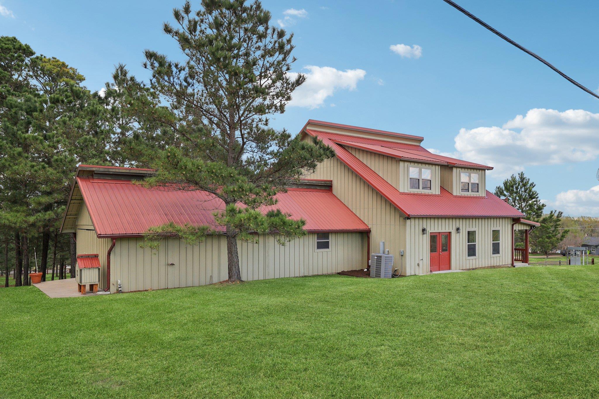 546 McAllister Rd, Bastrop, TX 78602