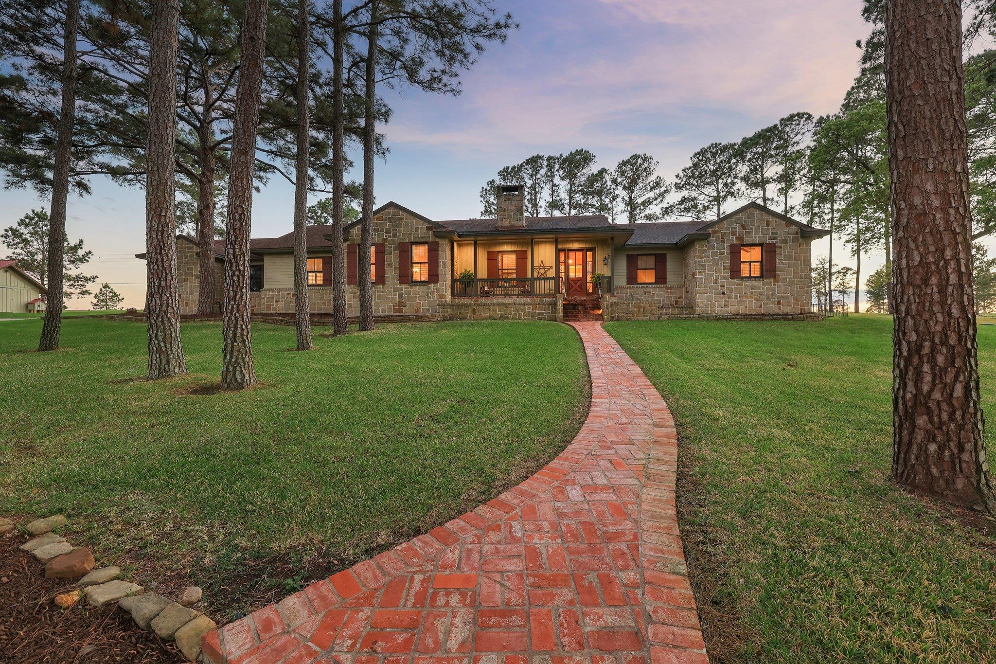 546 McAllister Rd, Bastrop, TX 78602