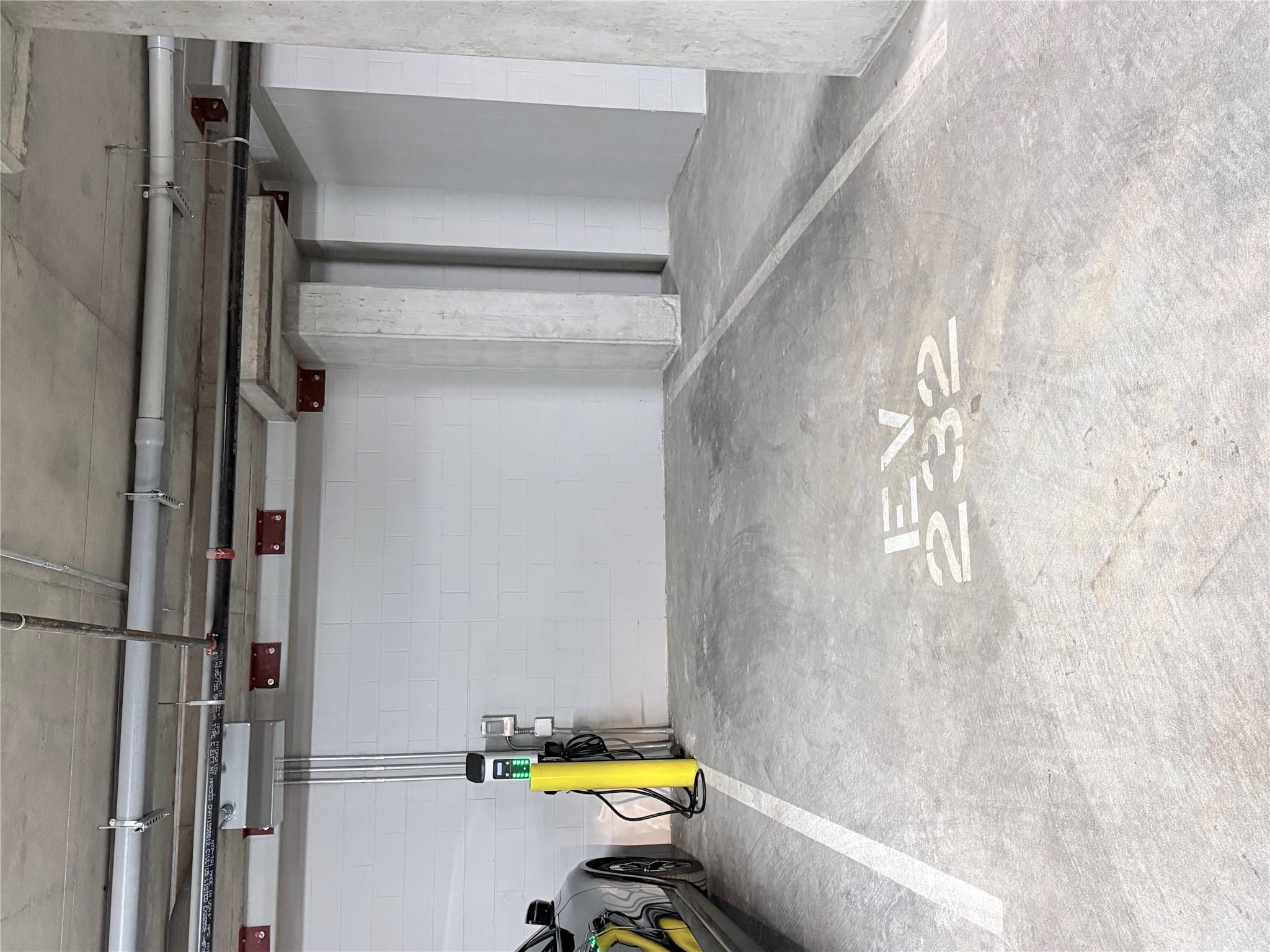 1701 Simond Ave # 201, Austin, TX 78723