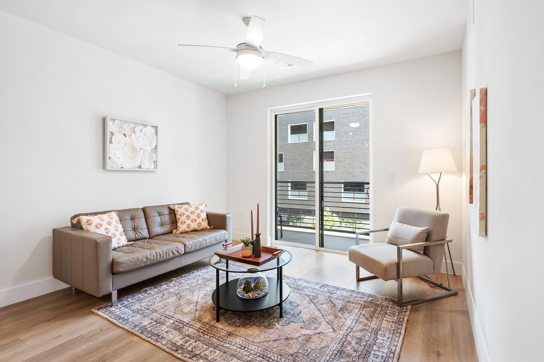 1701 Simond Ave # 201, Austin, TX 78723