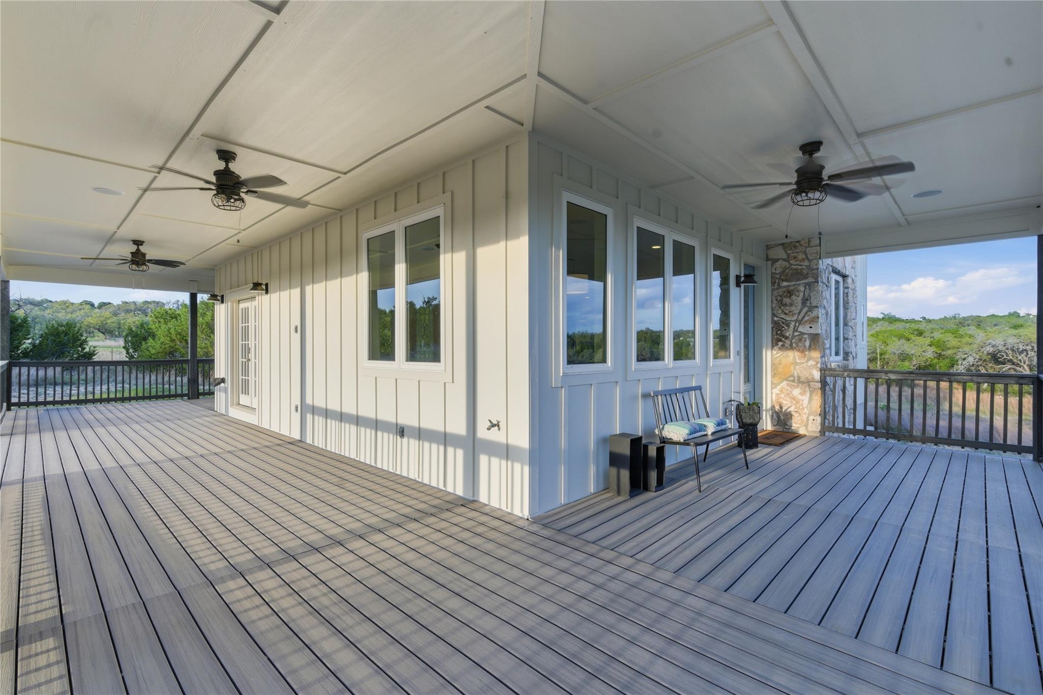 980 Sycamore Creek Dr, Dripping Springs, TX 78620