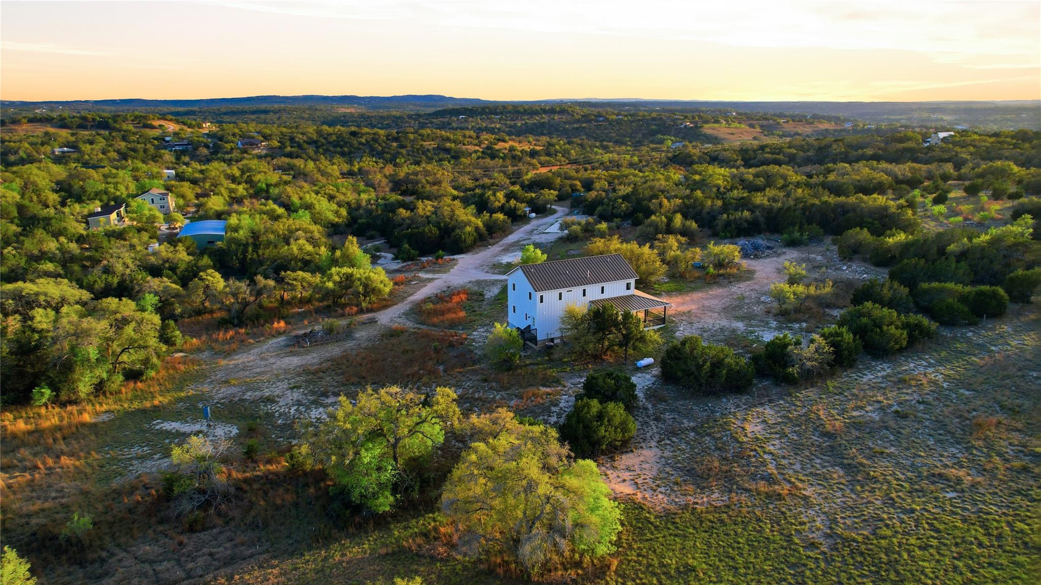 980 Sycamore Creek Dr, Dripping Springs, TX 78620