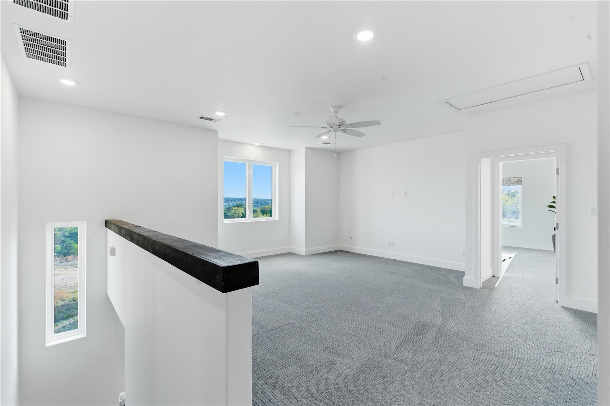 980 Sycamore Creek Dr, Dripping Springs, TX 78620