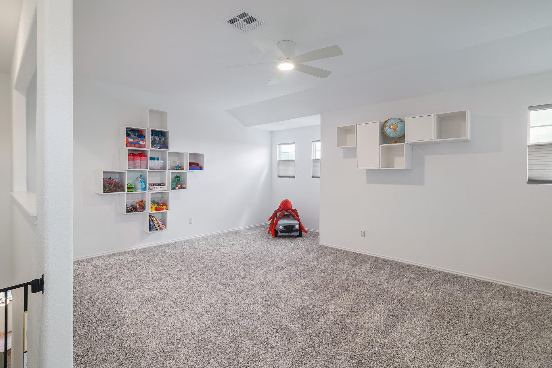 411 Jack Ryan St, Kyle, TX 78640