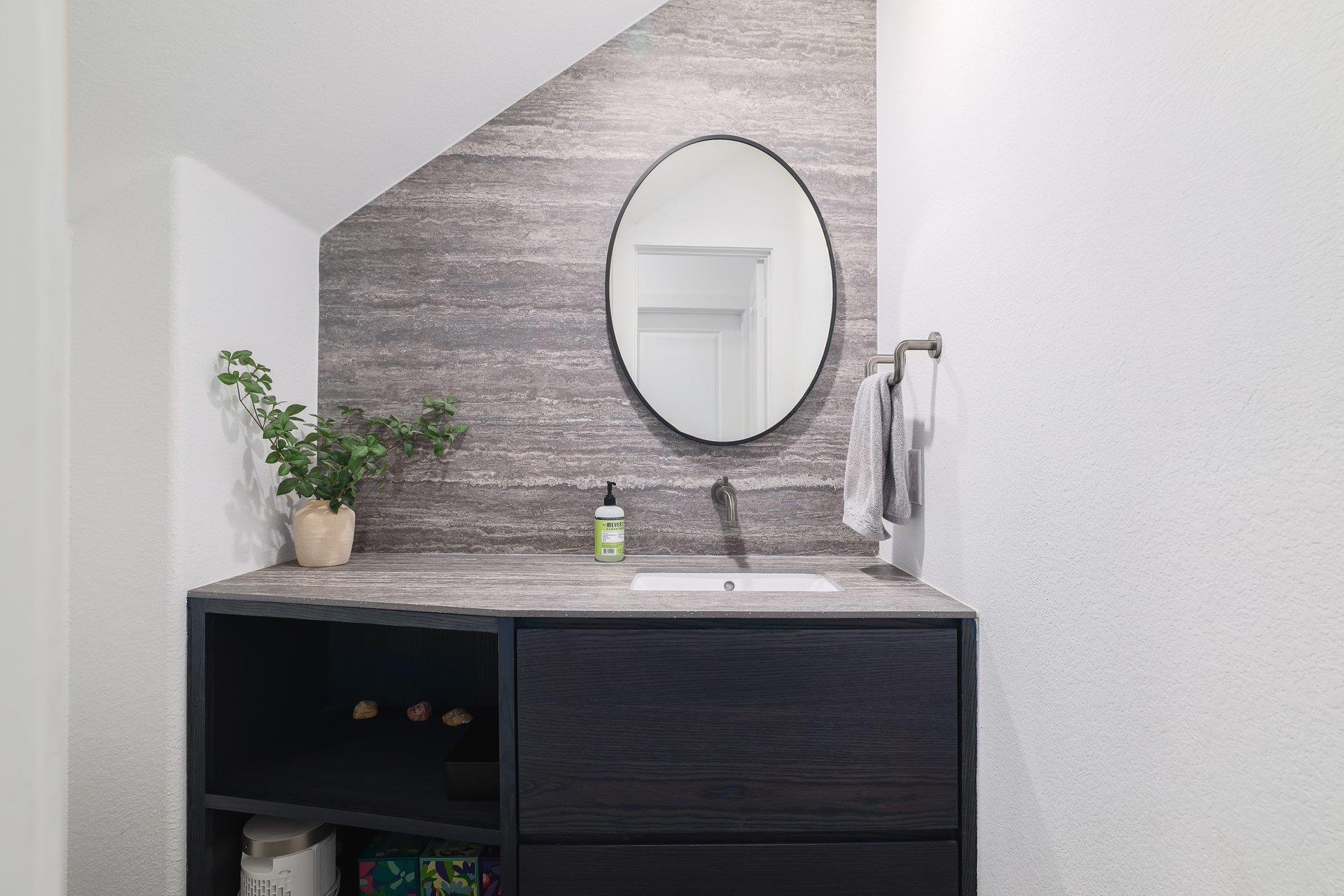 411 Jack Ryan St, Kyle, TX 78640