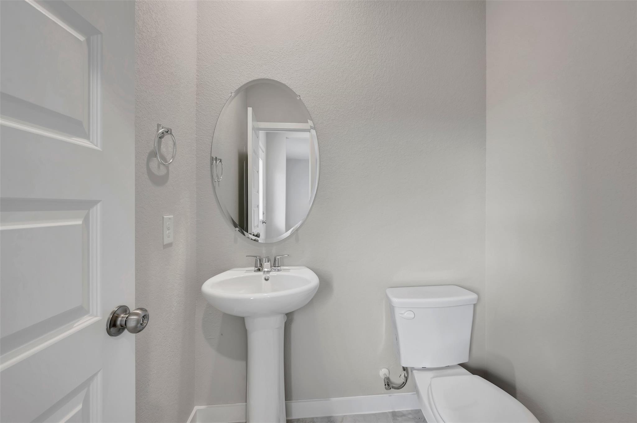 479 Bishop Wood Rd, Dripping Springs, TX 78620