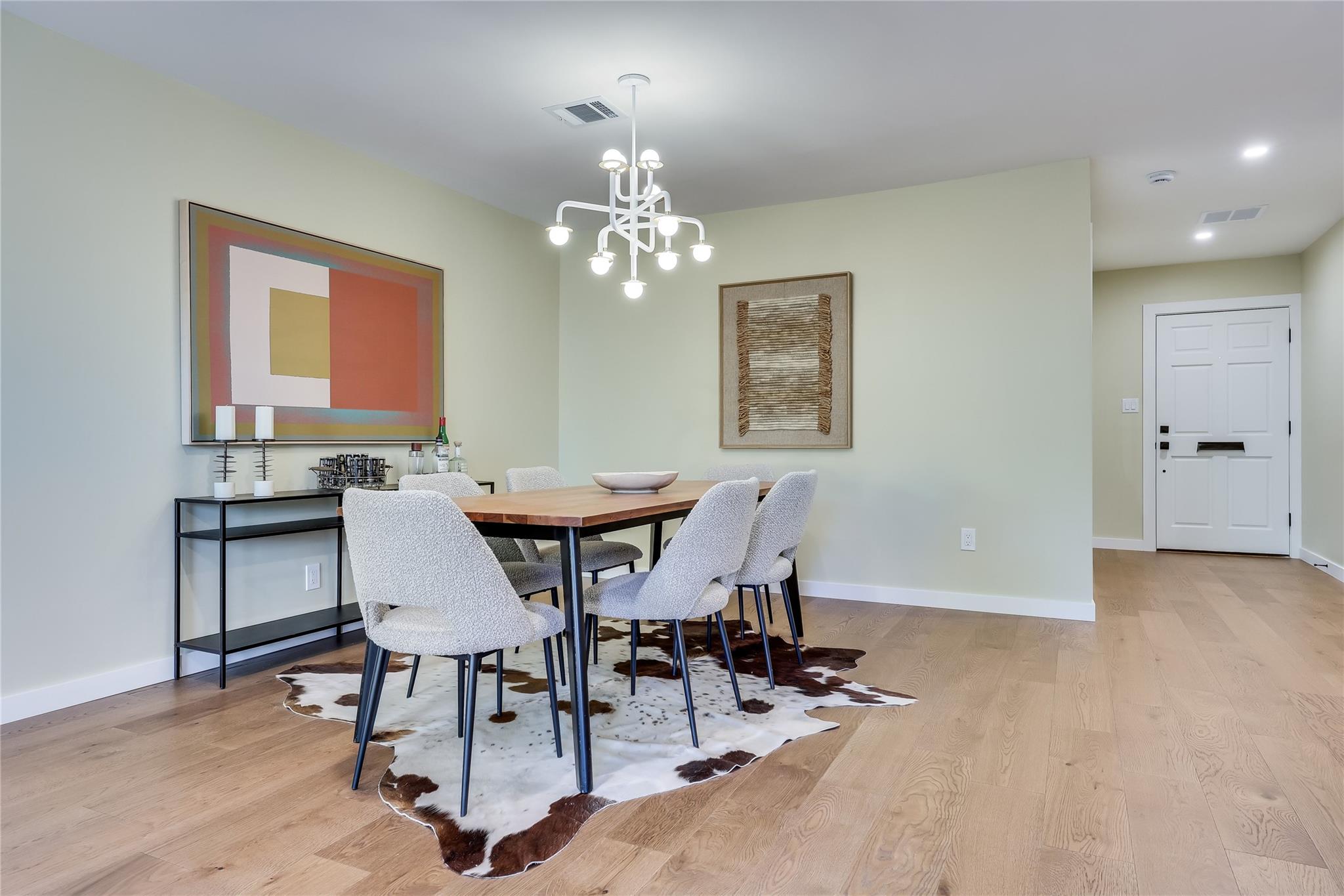 2504 Deerfoot Trl, Austin, TX 78704