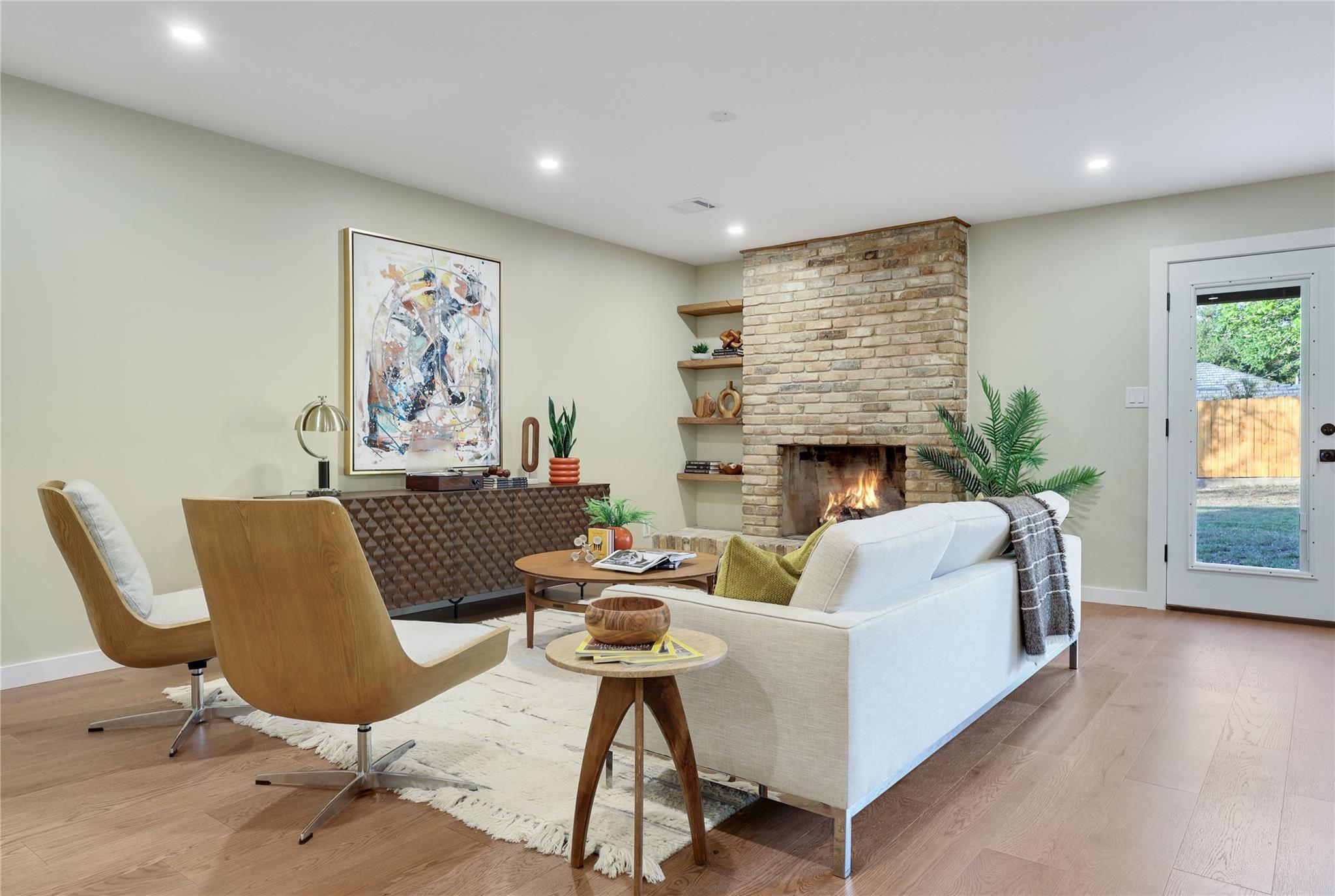 2504 Deerfoot Trl, Austin, TX 78704