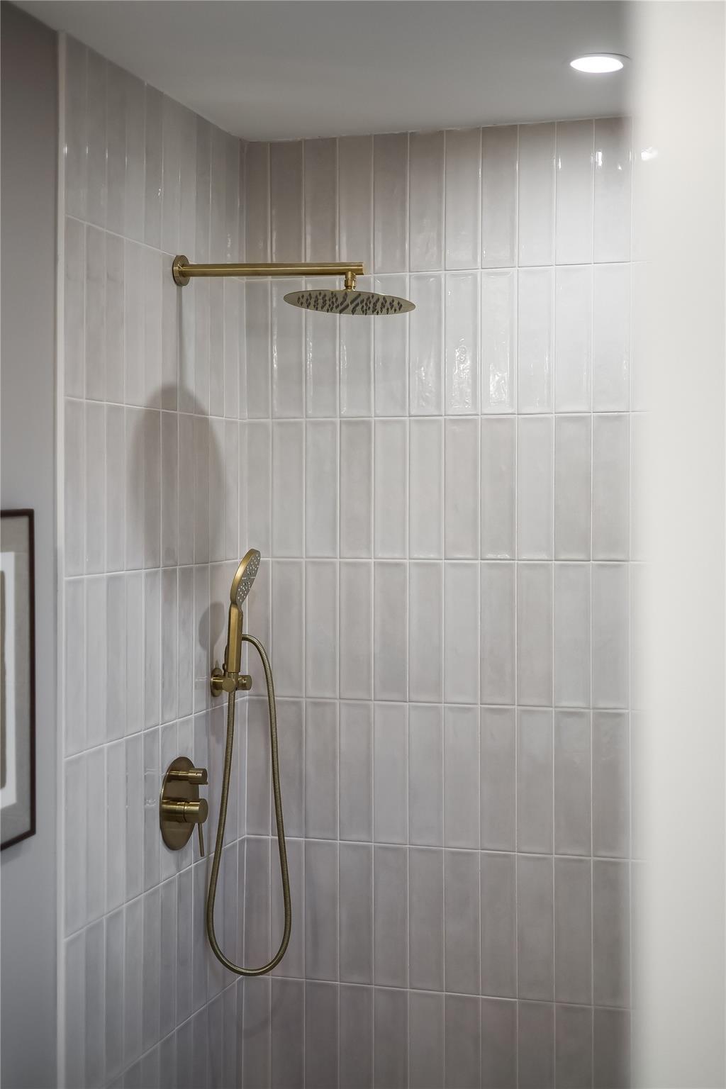 2504 Deerfoot Trl, Austin, TX 78704