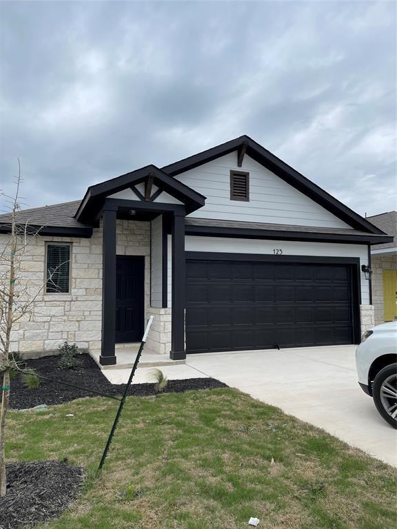 125 Kellys Heroes Way, Jarrell, TX 76537