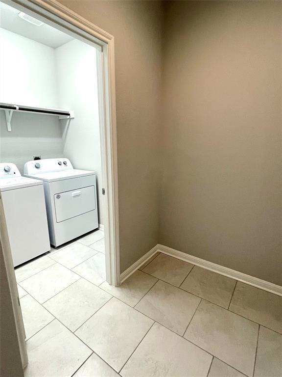 125 Kellys Heroes Way, Jarrell, TX 76537