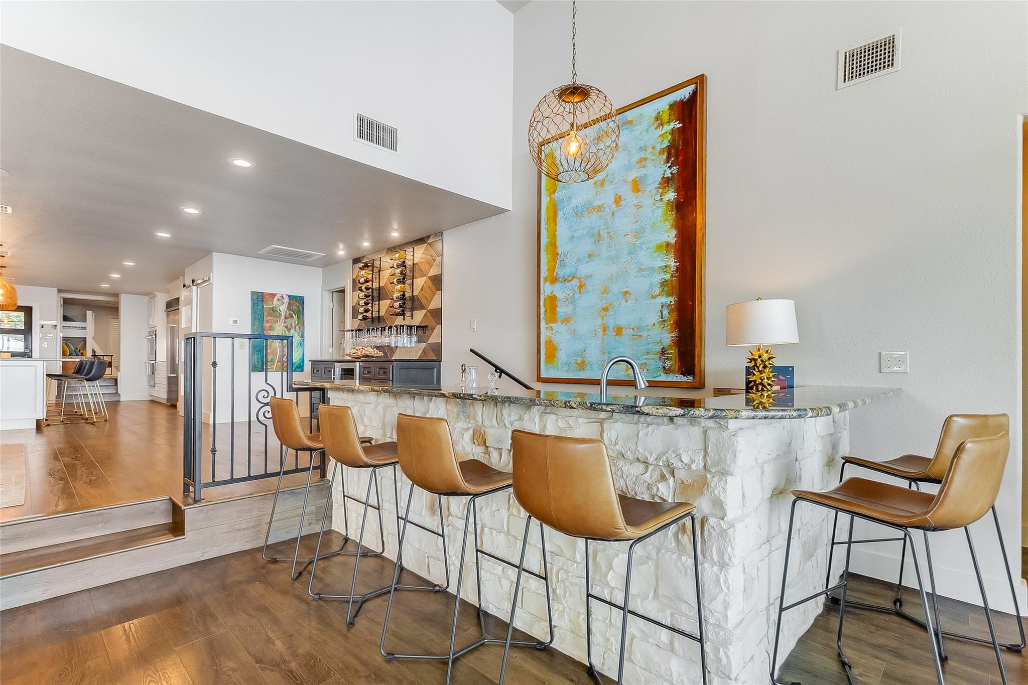 104 Raindrop Ln, Kingsland, TX 78639