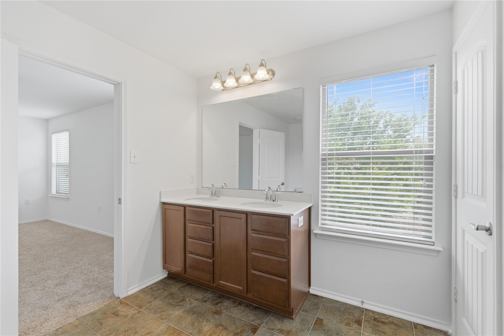 11200 Drumellan St, Austin, TX 78754