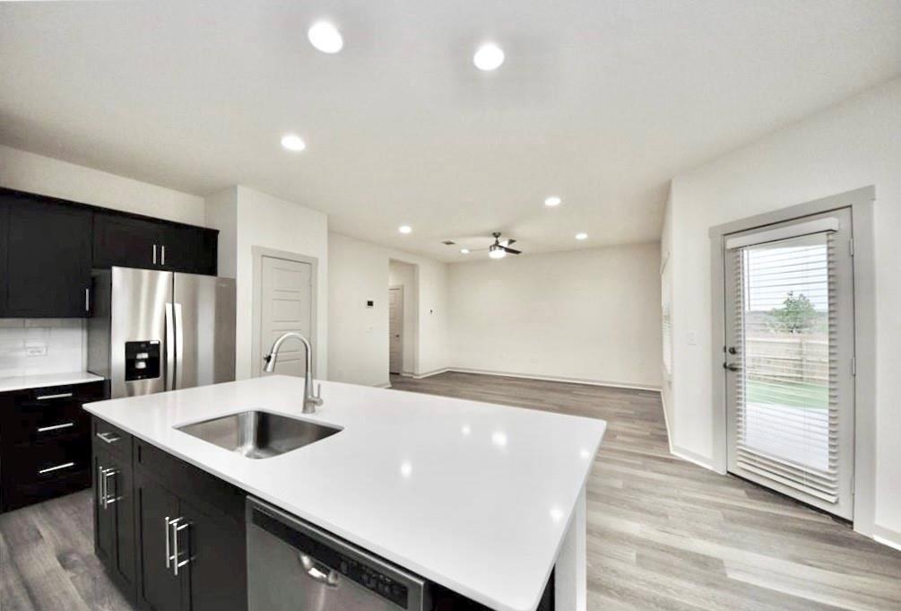 1056 Winnsboro Loop, Round Rock, TX 78664