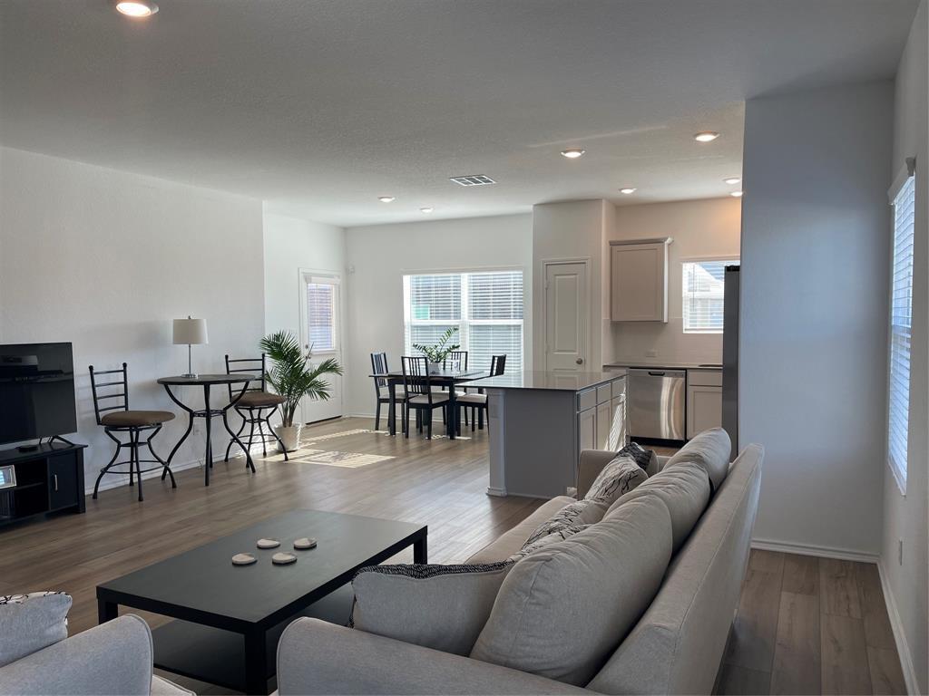 129 Starflower Cv, Georgetown, TX 78628