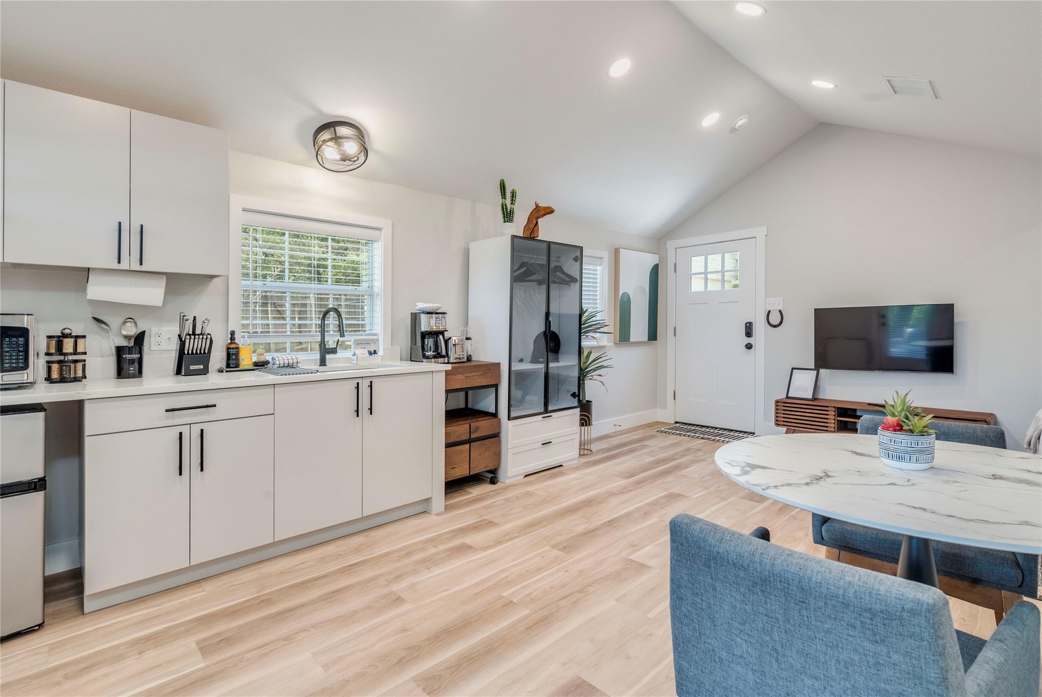 1317 Newning Ave, Austin, TX 78704