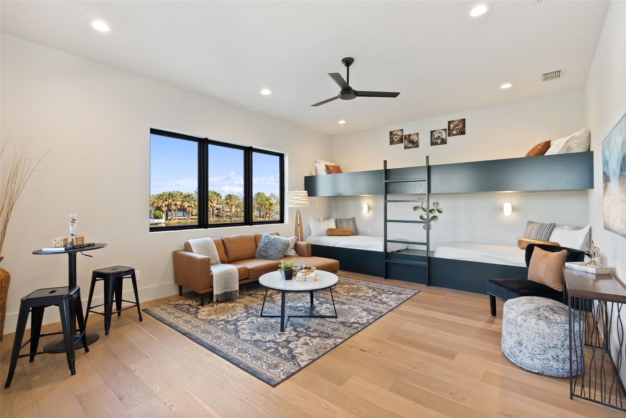 175 Pointview Dr, Granite Shoals, TX 78654