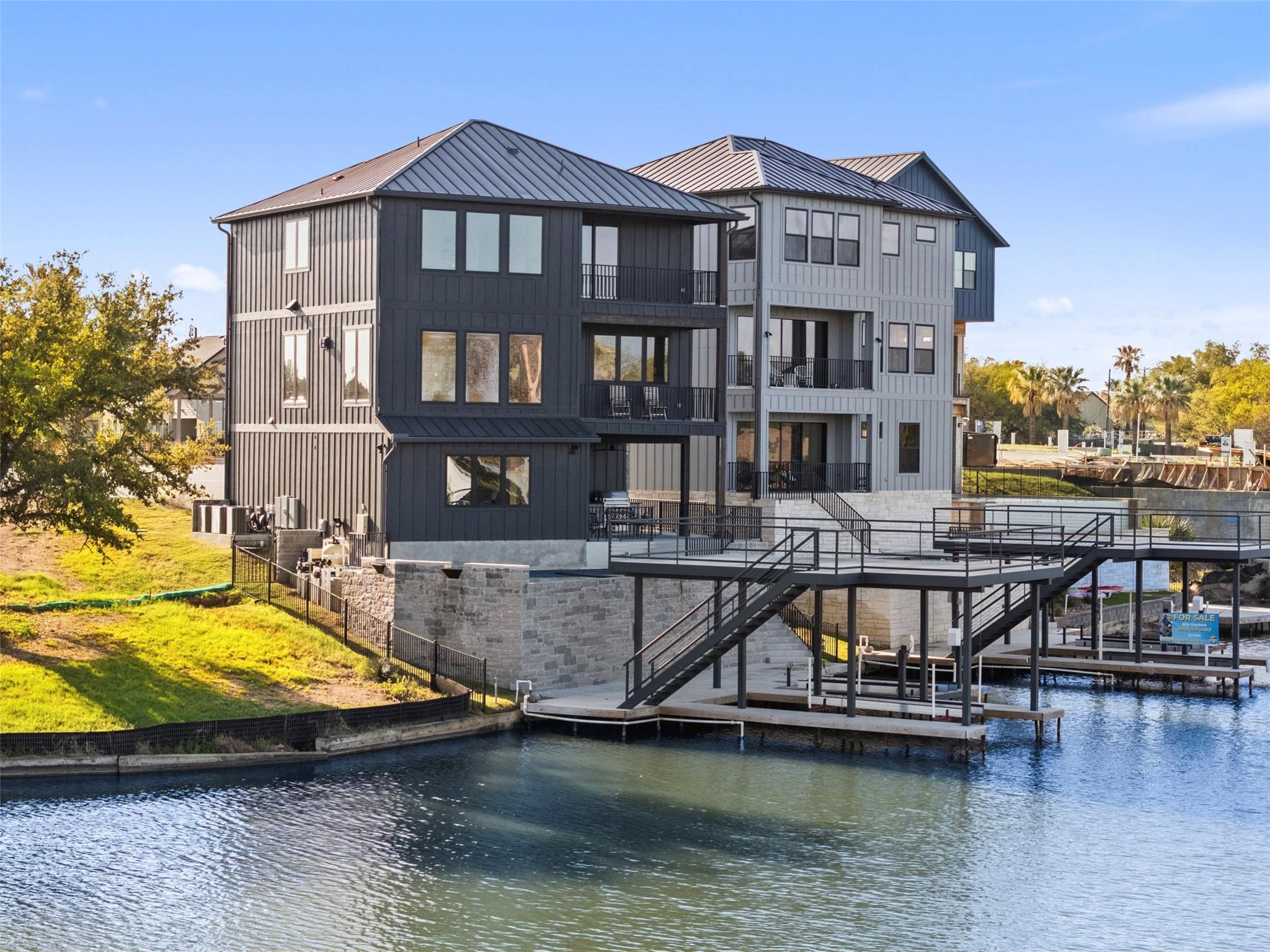 175 Pointview Dr, Granite Shoals, TX 78654