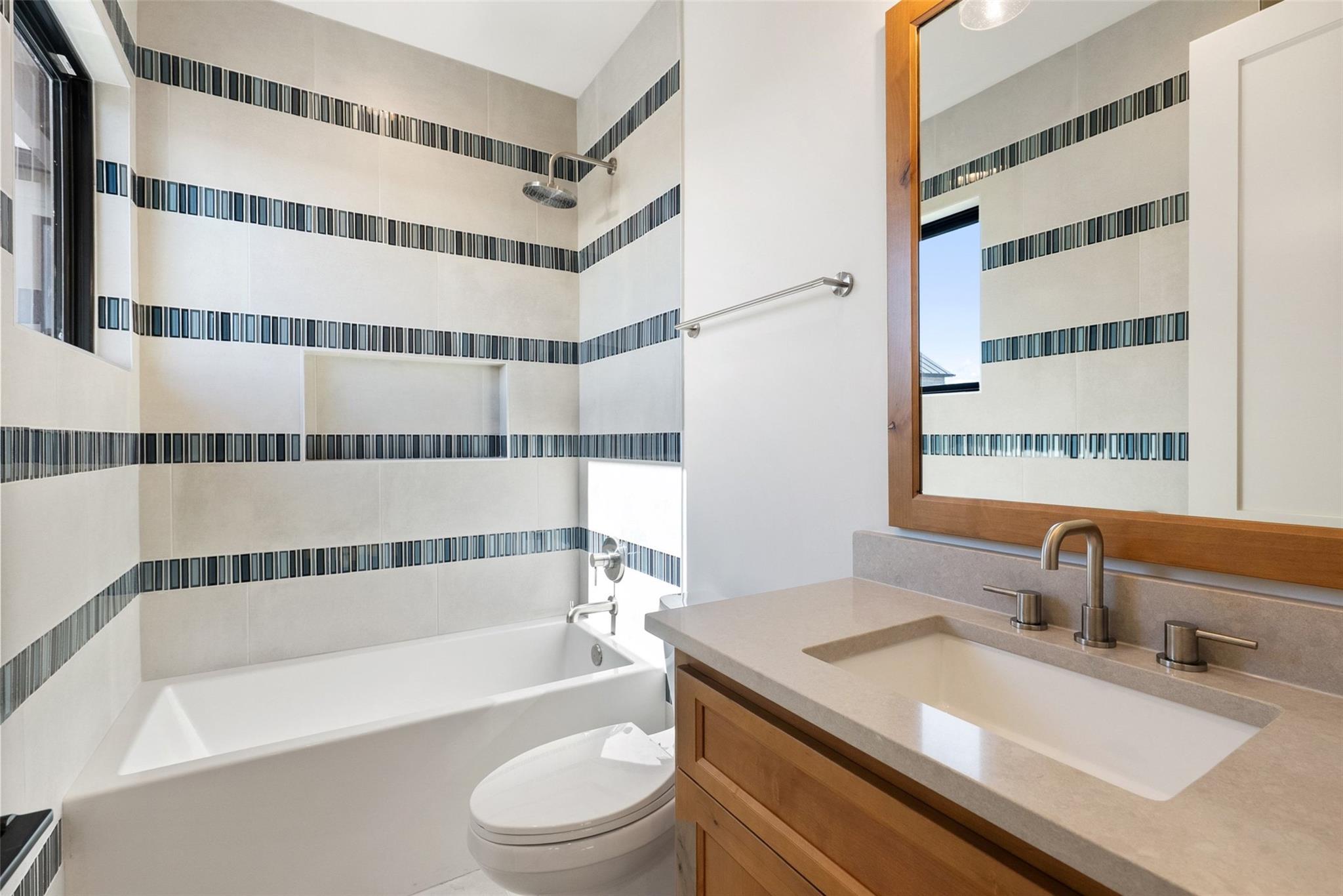 175 Pointview Dr, Granite Shoals, TX 78654