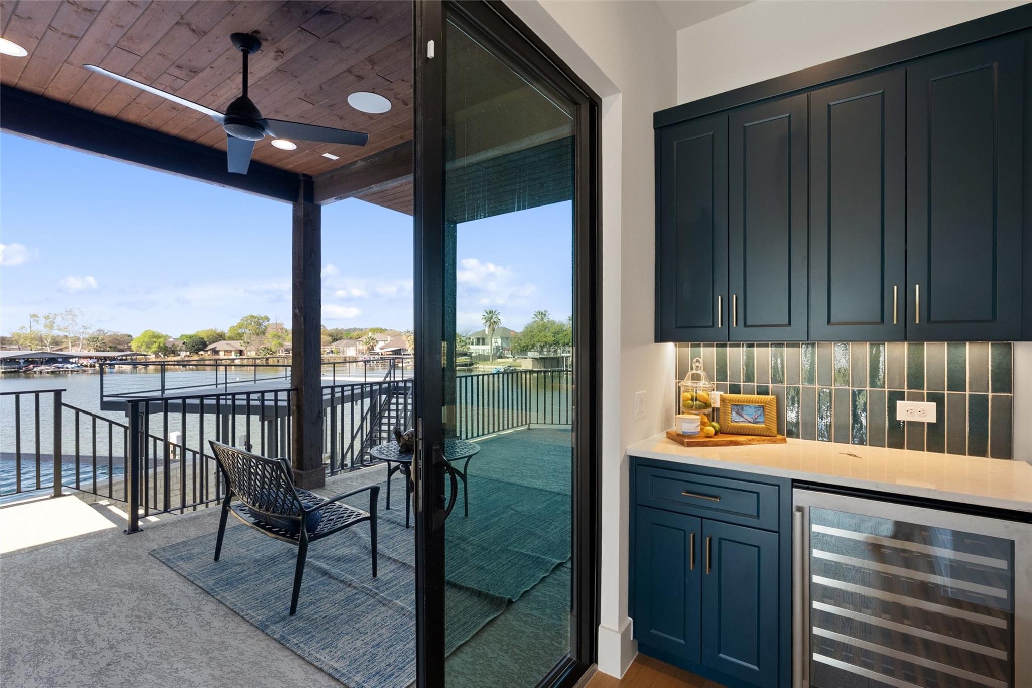 175 Pointview Dr, Granite Shoals, TX 78654