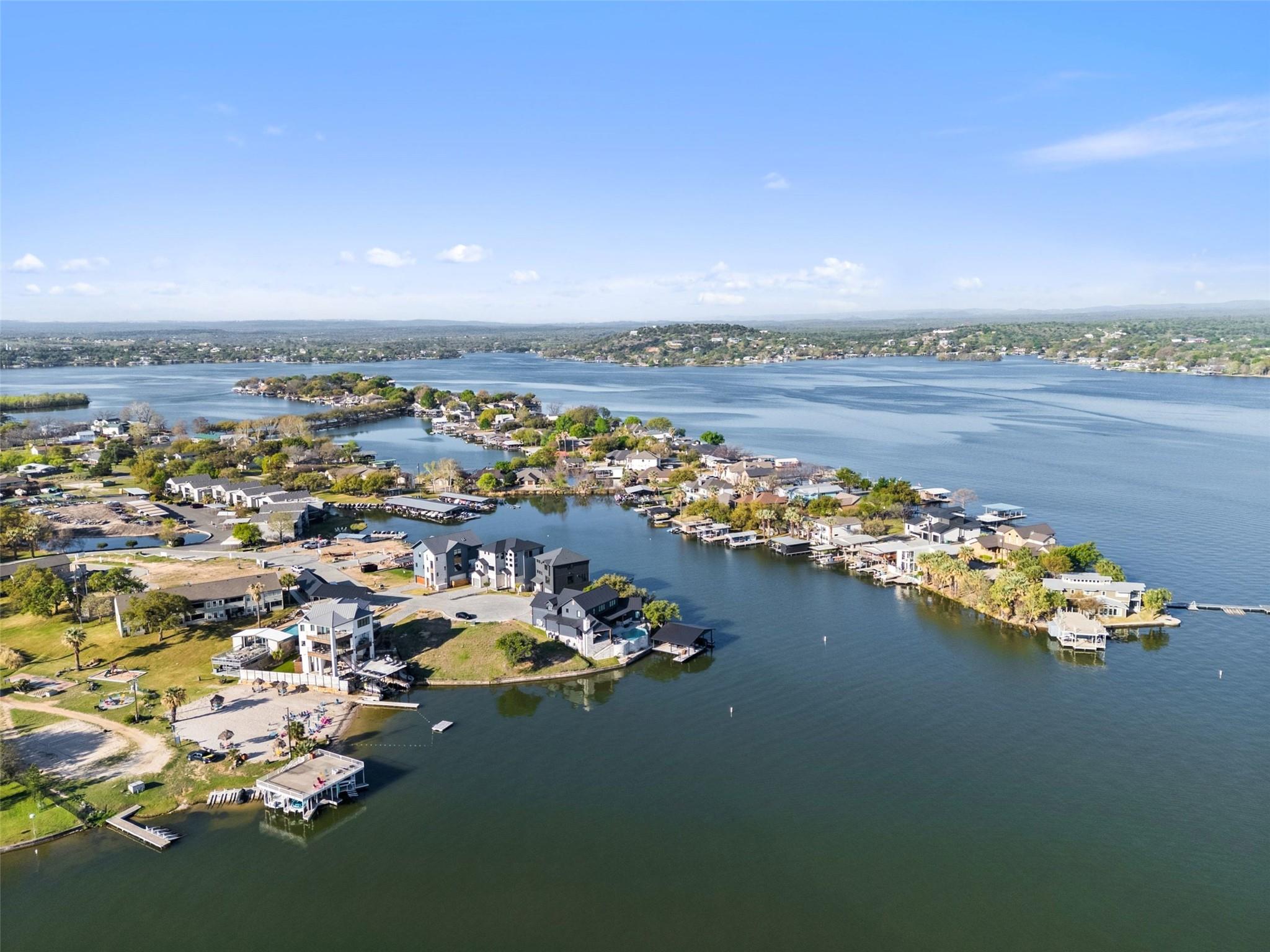 175 Pointview Dr, Granite Shoals, TX 78654