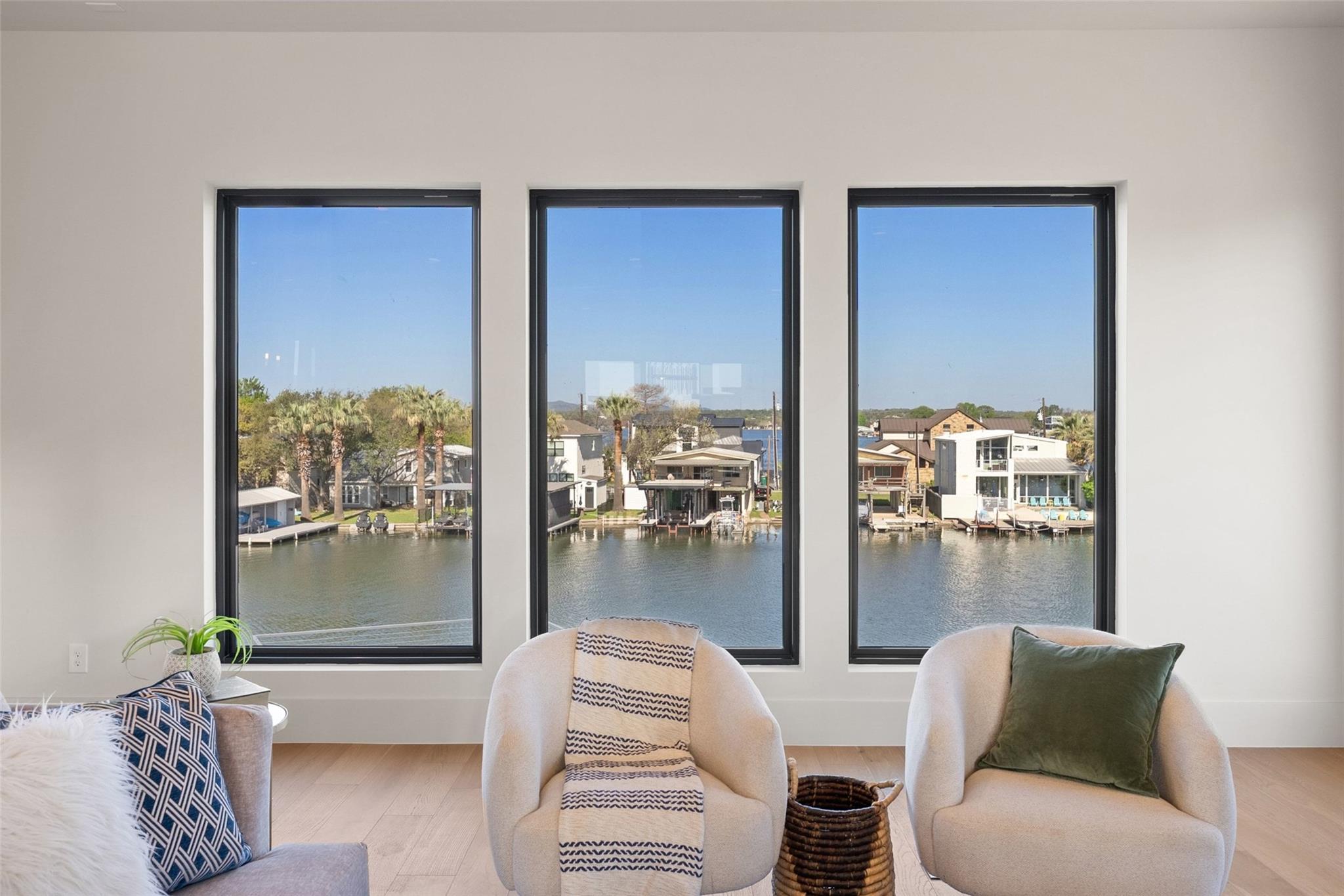 175 Pointview Dr, Granite Shoals, TX 78654