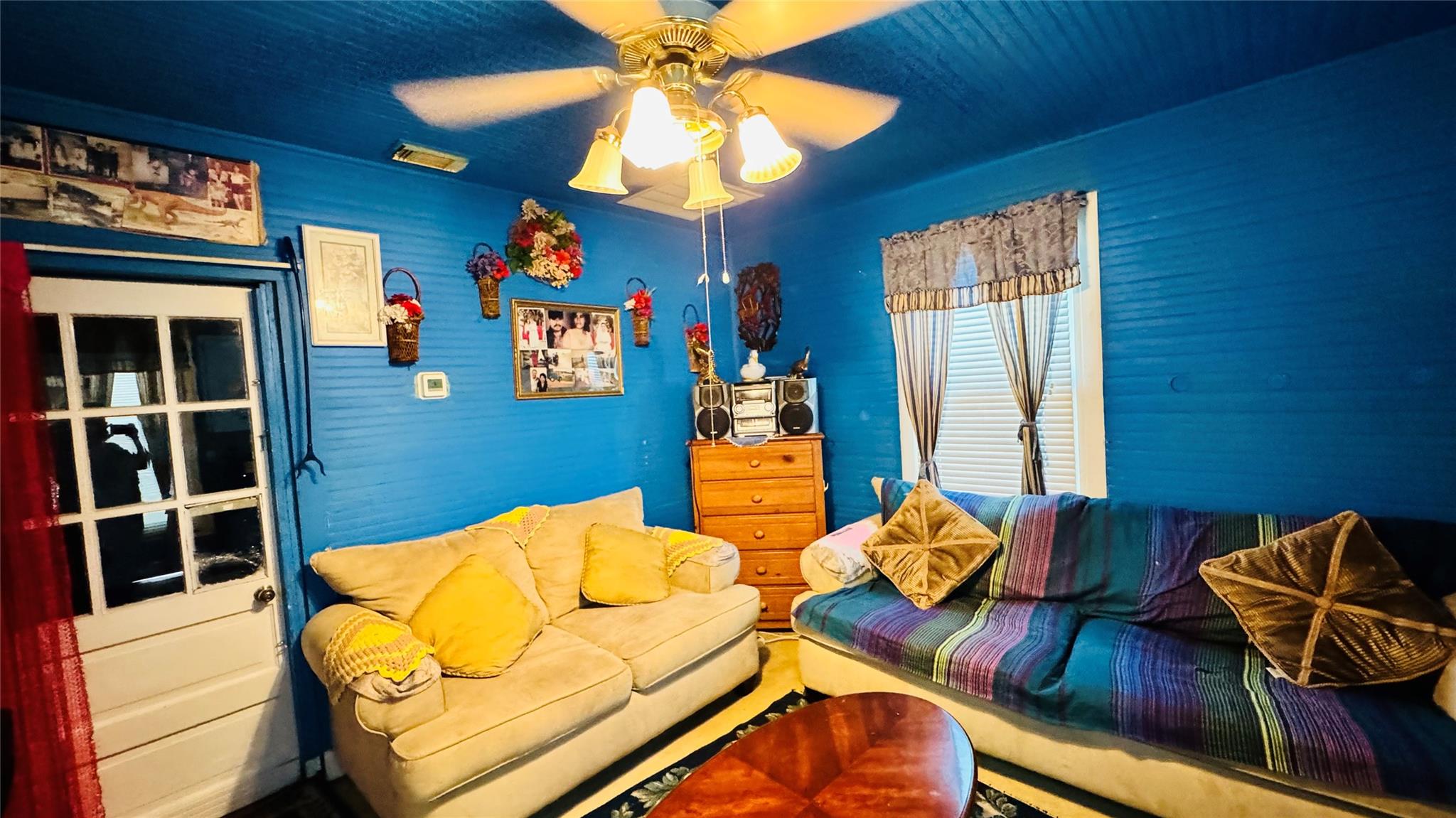 1604 S PINE St, Georgetown, TX 78626