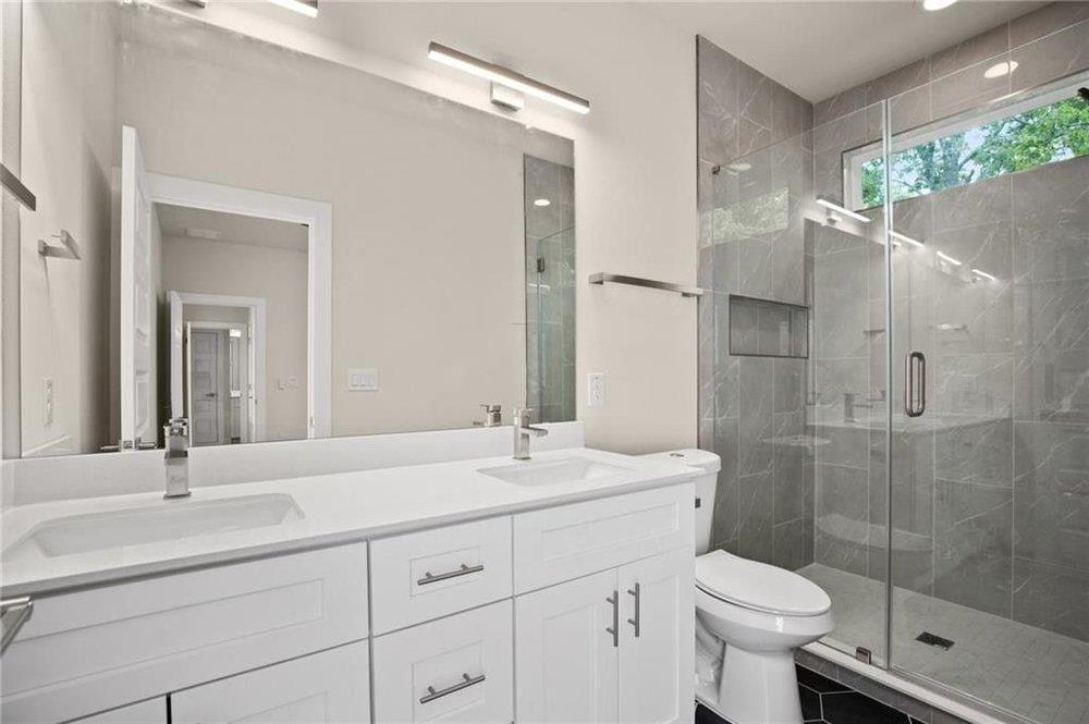 913 Valdez St # B, Austin, TX 78741